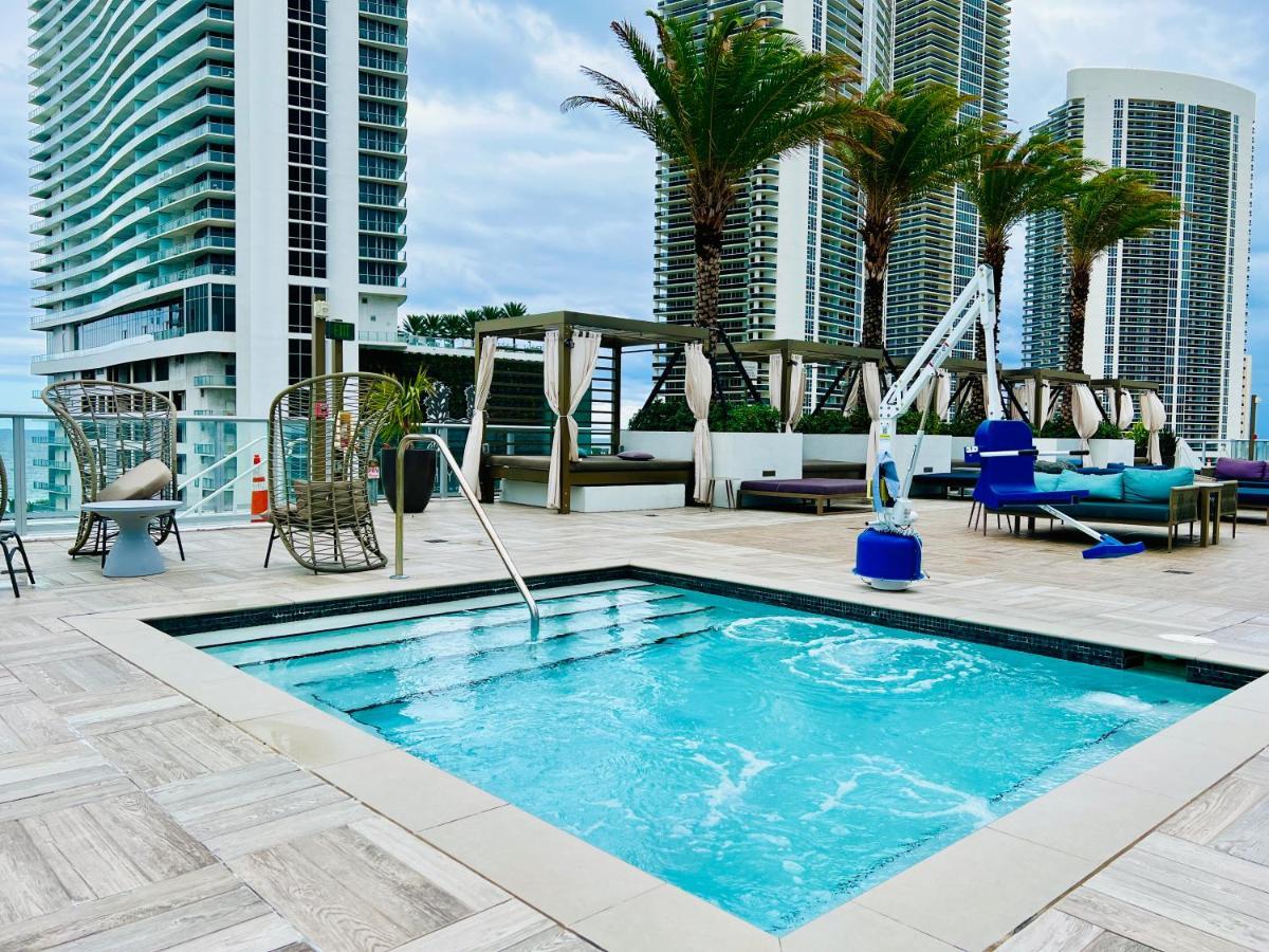 Hyde Beach House - Luxury 2-Bedroom - Gorgeous View - Resort Amenities - Rooftop Pool - Hot Tub - Tennis Court - Minutes To The Ocean Голливуд Экстерьер фото
